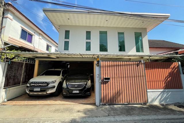 ขายบ้านเดี่ยว 37.5 ตรว. ซอยวิภาวดี 64 ถนนวิภาวดีรังสิต เขตหลักสี่ จังหวัดกรุงเทพมหานคร 