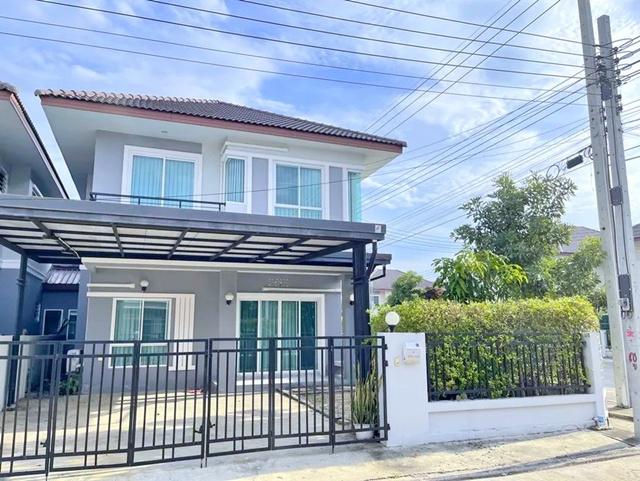  ถ.มิตรไมตรี  MRTสุวินทวงศ์ โลตัส หนองจอก ใหญ่มาก เช่าบ้าน 2 ชั้น หลังริม 45 ตร.วา.180 ตร.ม.สกุลดี จัดเต็มเฟอร์ฯ และเครื่องใช้ไฟฟ้า 