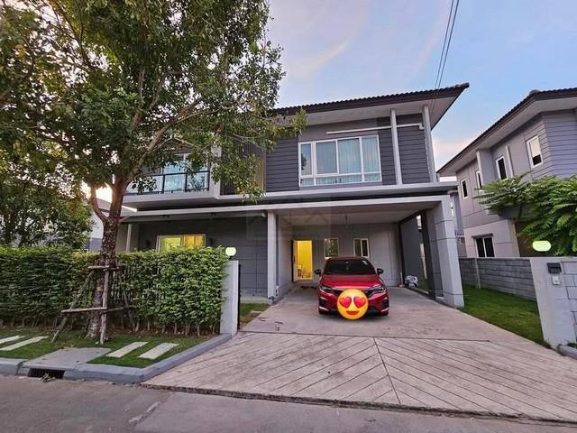 ขายบ้านเดี่ยว 2 ชั้น 61.5 ตร.ว. หมู่บ้าน Centro บางนา - วงแหวน หลังมุม ใกล้สวนหลวง ร.9