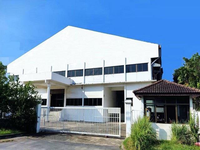 ขายโรงงานเขตประกอบการเสรี Free Zone 2 ขนาด 2 ไร่ 3 งาน ในนิคมอุตสาหกรรมลาดกระบัง ใกล้มอเตอร์เวย์ กรุงเทพ-ชลบุรี