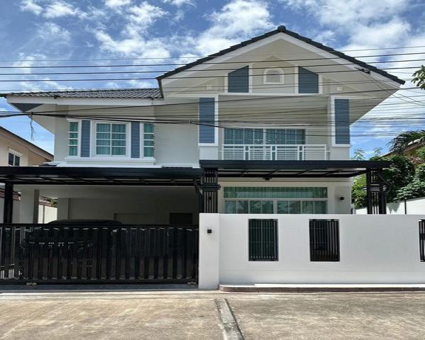 บ้านเดี่ยว 2 ชั้น รีโนเวทใหม่ ใกล้หาดพัทยา หมู่บ้านสิริศา ใกล้ Terminal 21 TP-H1646