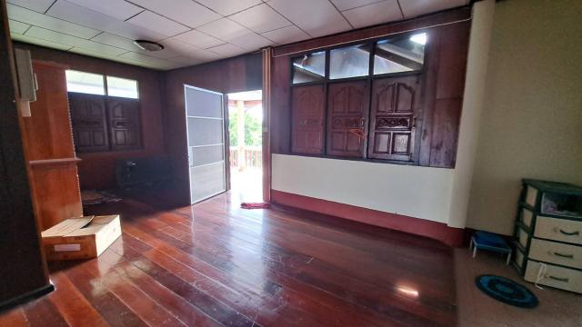 ขายบ้านพร้อมที่ดิน ติดถนนใหญ่ 4 เลน ทำเลทอง อำเภอเมือง จังหวัดเชียงราย